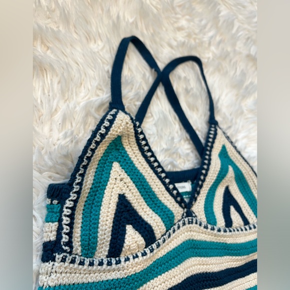🤍 Urban Outfitters Gigi Crochet Bralette Camisole Top - Picture 3 of 9